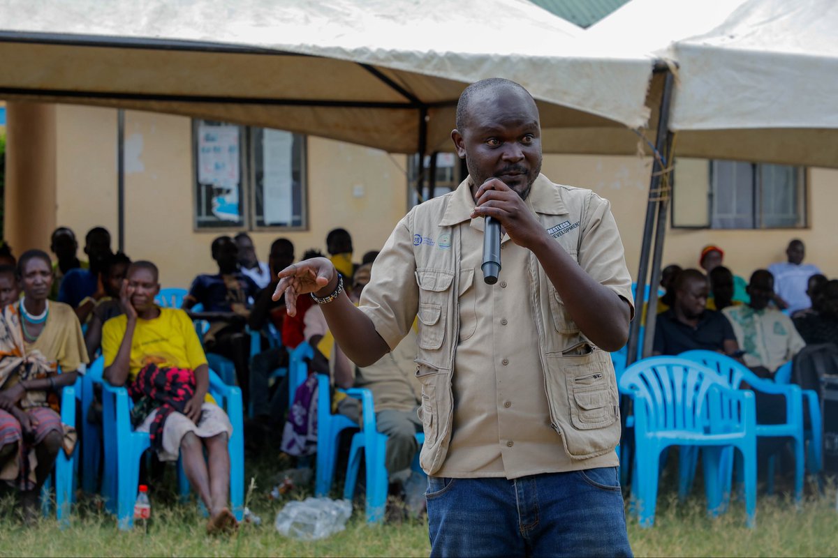 RegionalHub_'s tweet photo. “Jobless Corner”film shines a light on the realities of youth unemployment in Karamoja, exploring the challenges youth face while sparking conversations on opportunities, resilience, and collective action towards lasting solutions.

#CommunityDialogue #YouthVoices #YIGAProject https://t.co/qqYeZeBUkE