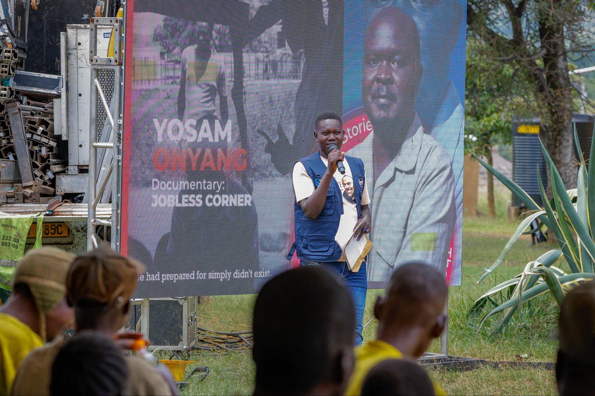 RegionalHub_'s tweet photo. “Jobless Corner”film shines a light on the realities of youth unemployment in Karamoja, exploring the challenges youth face while sparking conversations on opportunities, resilience, and collective action towards lasting solutions.

#CommunityDialogue #YouthVoices #YIGAProject https://t.co/qqYeZeBUkE