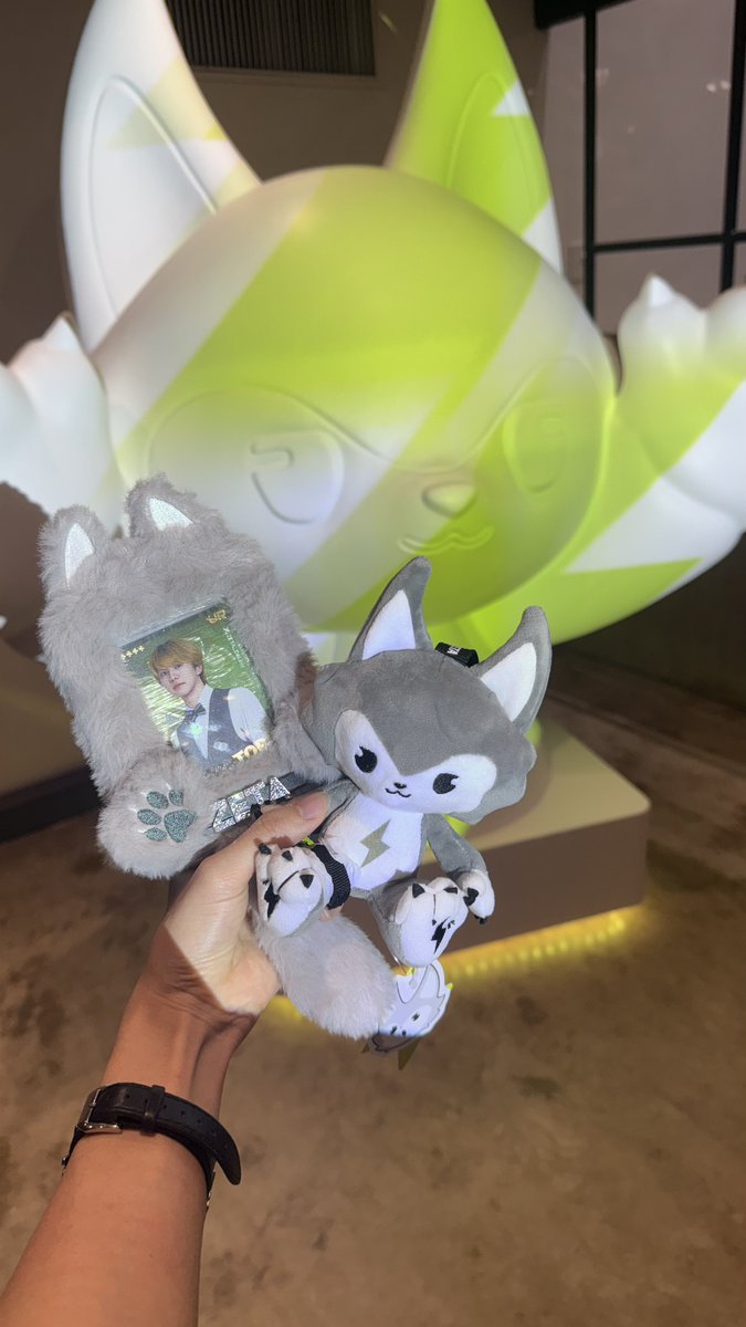 n_0qli's tweet photo. 明日のプレイオフに連れていきます✊🏻
5周年おめでとう、ZETAWIN🐺💚

 #ZETA5TH  #ZETAWIN https://t.co/cQbywkMyFT