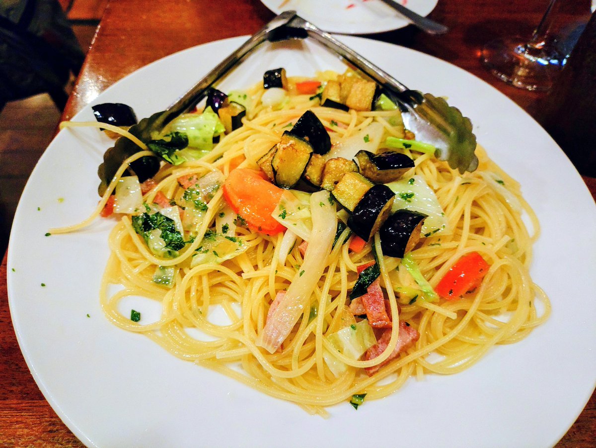 4AGE_BlackHead's tweet photo. 旨いﾝｺﾞねえ😋 https://t.co/62iwN3rTLV