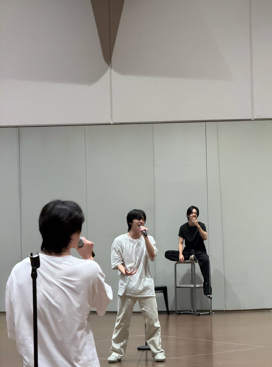 pacarghiffa's tweet photo. YOON JEONGHAN 😭 https://t.co/34kaIa1pOh