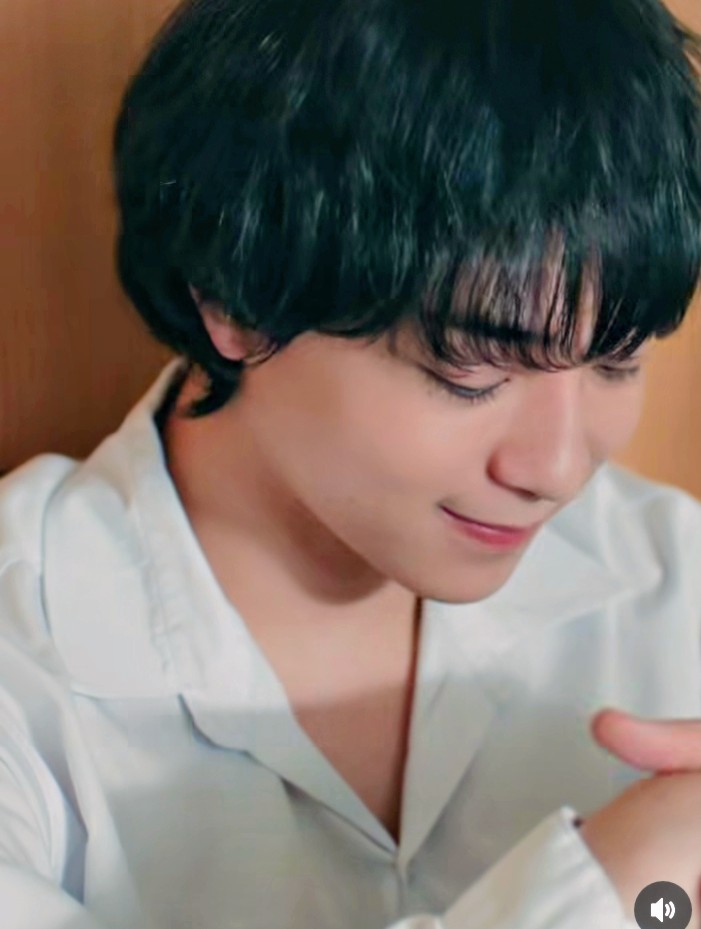 wering1419's tweet photo. #น้องเด๋อ #น้องโซ่  อารมณ์ใหนก็หน้าตาน่ารักที่สุด
BE MY PLAYER TWO EP3

#ซอโซ่ล่ามธีร์EP3 https://t.co/sLxLfv0BXJ