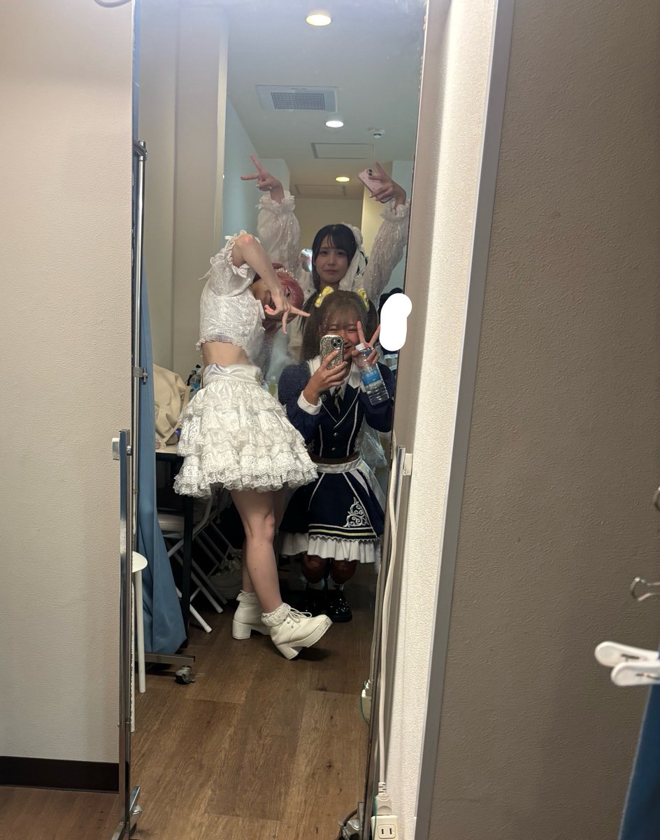 iiren_marin's tweet photo. 私の好きピ達🩷🧡💛
いつも構ってくれてありがとう🥹 https://t.co/e6t10WQsMl