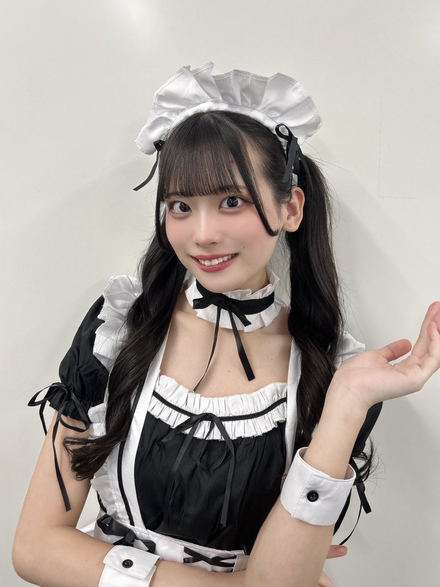 stu48_yuina0707's tweet photo. オンラインチェキサイン会の
受付が始まりました✍🏻💕

https://t.co/2nqICooEWs

8月27日(木)18:00〜
SHOWROOMでカキカキしている
様子を見られるよ👀✨️

今回も衣装は3種類です！！
コスプレ迷ってて何がいいかな💭

世界に1枚＆君のためのチェキ
いろんな所につれて行ってね🎶

#STU48 #奥田唯菜 https://t.co/XU9lWpRnTl