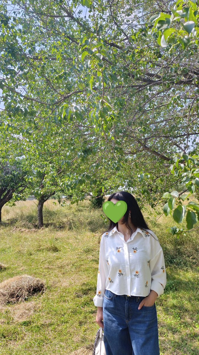 Rabia65_04's tweet photo. Ez û xaltîka min a şêrîn🌸
@Hawin651321🤍 https://t.co/UhukZYM1cr