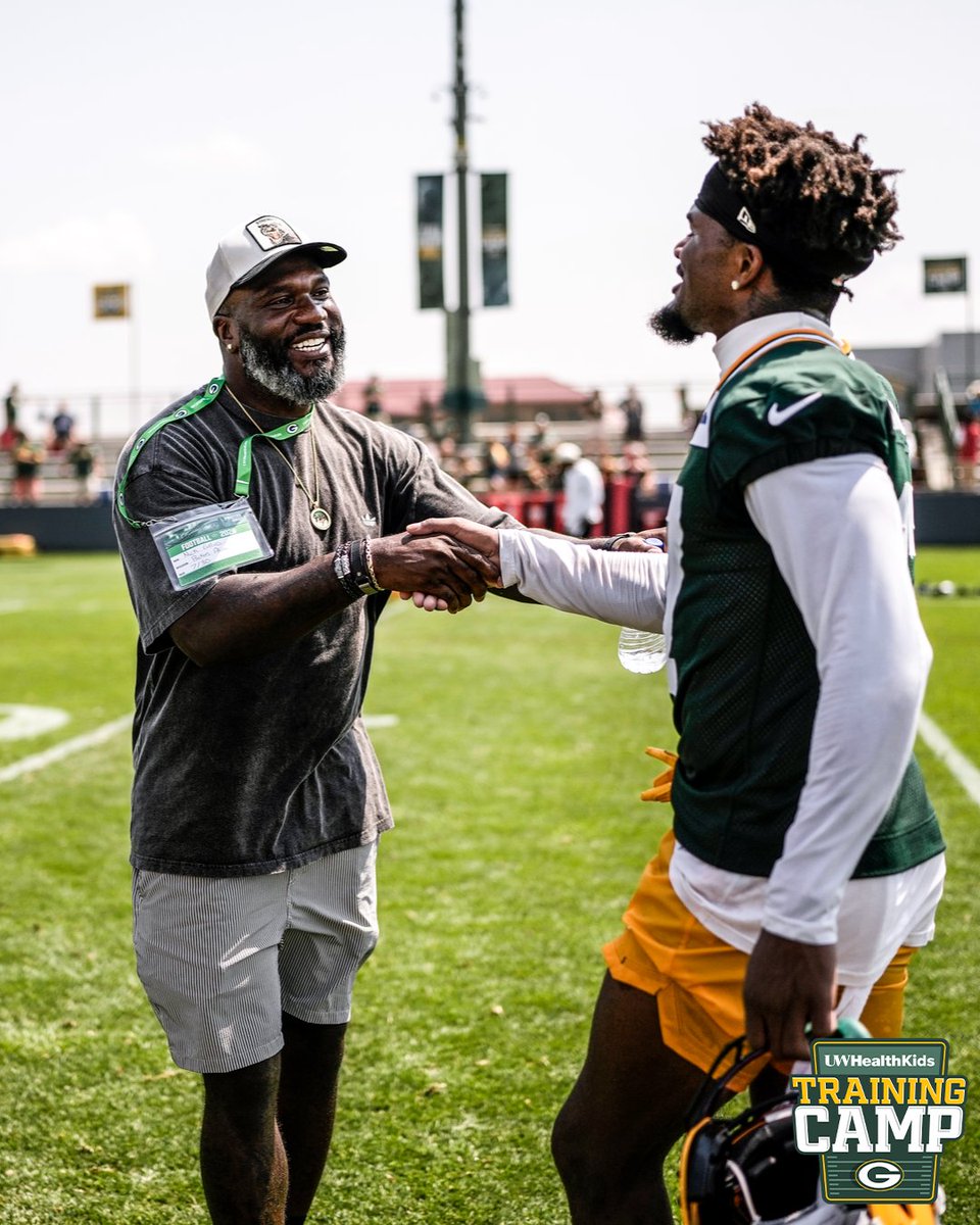 packers's tweet photo. Super Bowl-caliber company 🏆 https://t.co/K6hD4mnvxP