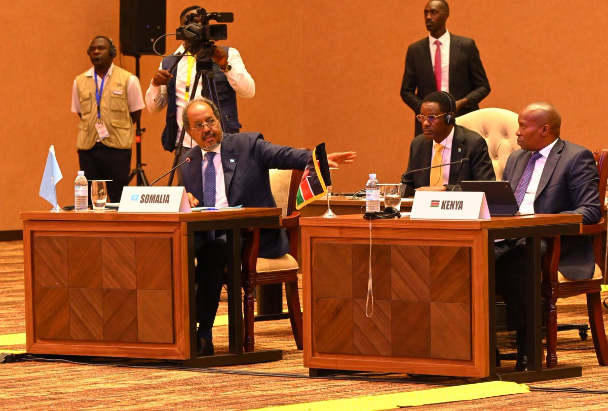 Commander1Blitz's tweet photo. The Plenary Session of Heads of State and Government during the Extraordinary Summit of Troop Contributing Countries (TCCs) to AUSSOM and Somalia is underway at Speke Resort Munyonyo, Kampala.

Leaders are deliberating on the future mandate, financing and transition roadmap for the AU Support and Stabilization Mission in Somalia.

#AUSSOM