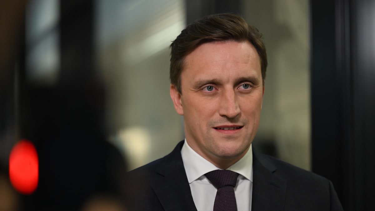 welt's tweet photo. Ausschluss von AfD-Politikern – Niedersachsens CDU-Chef kritisiert Verfassungstreue-Check https://t.co/6uMnwBMX7o https://t.co/XJhP9pEIMO