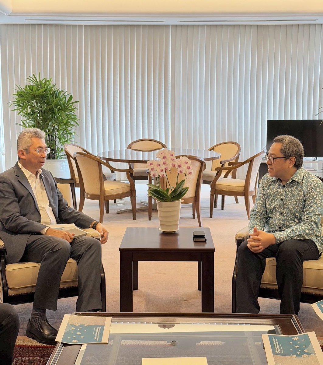 rozianghani's tweet photo. Discussed with PETRONAS Representative Office Japan (PROJ) team on PETRONAS LNG Partnerships with Japanese stakeholders across multiple business segments

@MYEmbassyJapan https://t.co/RisFa7a2N4
