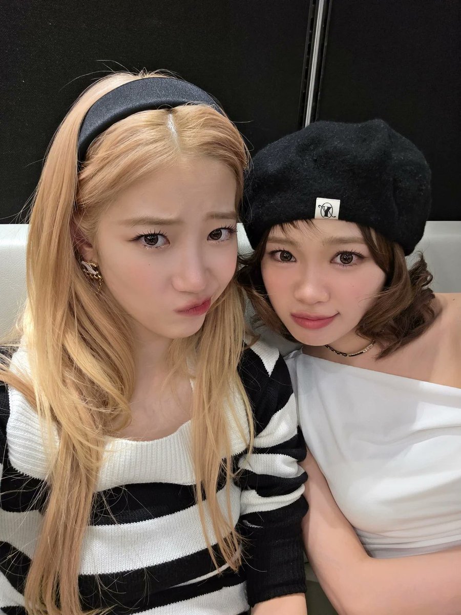 swanjooha's tweet photo. happy birthday to kazuha's chaewon unnie 🐯🤍

TIME TO CELEBRATE CHAEWON 
#여름의인트로_김채원 
#TimeToChaelebrate https://t.co/2kgLwwWFmP