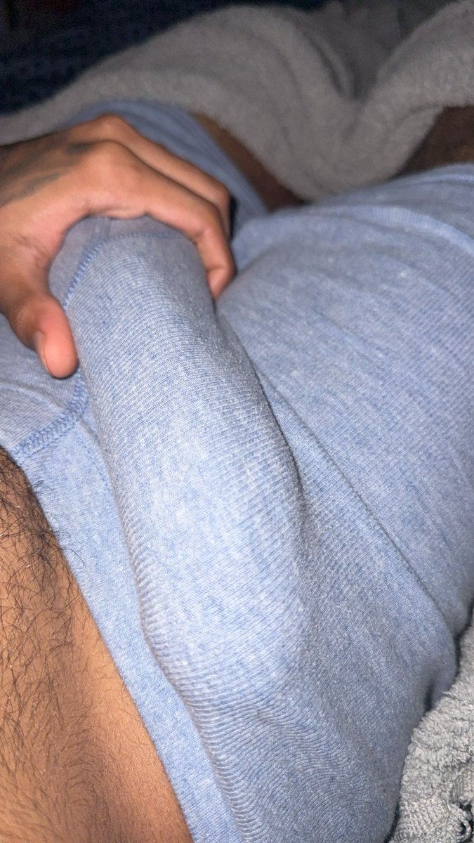 topdickonX's tweet photo. 6am🕕 n the only thing on my mind is how ima get this next nut n sum pape😮‍💨 #bbc #yn #lightskin https://t.co/eQfvFIO1yg