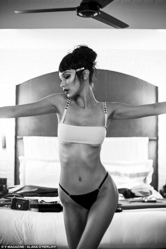 user1168611's tweet photo. Bella thinspo, a 🧵 (repost) #edrtwt https://t.co/cISrHgT1x1