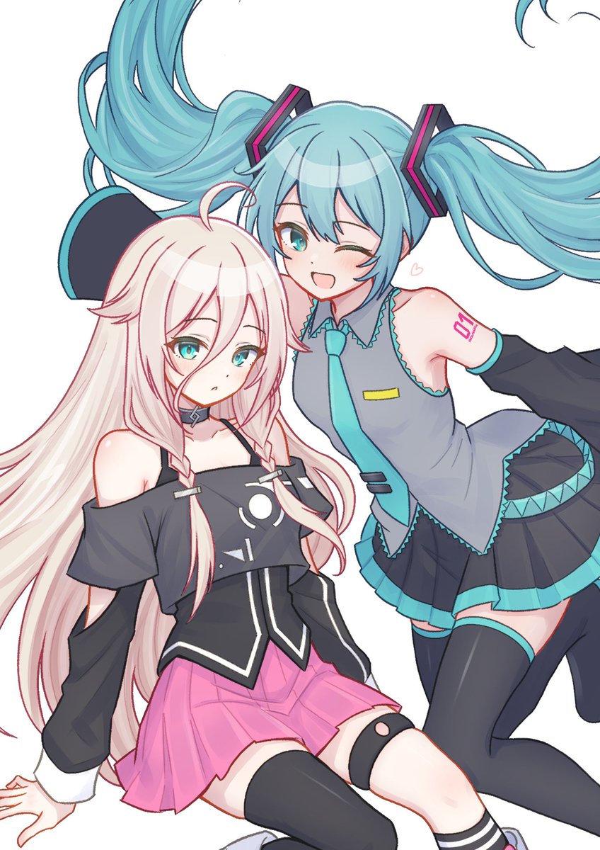 Shiro_Noe's tweet photo. ミクいあ https://t.co/x8SLUCoeTF