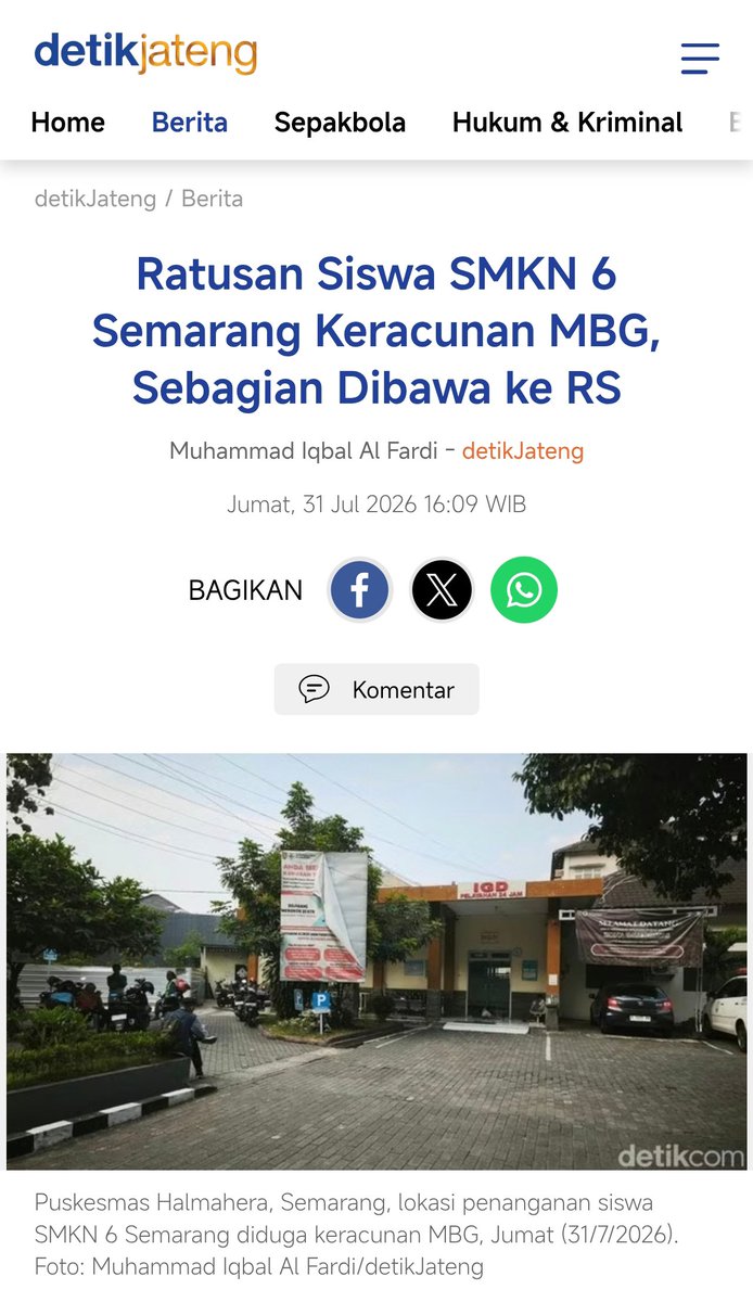 menuembegejelek's tweet photo. ⚠️KABAR PENGRACUNAN EMBEGE!⚠️
⚠️BGN TERLAMPAU BUDEG!⚠️

*BAWA PESAN INI LARI KE KELUARGAMU!

Kemarin sejumlah 66 (ENAM PULUH ENAM) warga Tulungagung diracun, BGN budeg. Kemarinnya lagi ada 90 (SEMBILAN PULUH) orang di SMP N 1 Kuala Pembuang, Seruyan, Kalteng diracun juga, BGN budeg. Terus kemarinnya lagi ada 38 (TIGA PULUH DELAPAN) anak di Ogan Komering Ilir, Sumsel, juga diracun, BGN MASIH BUDEG.

Hari ini? Karena BGN masih terus-menerus budeg perihal korban pengracunannya, Tuhan ingin membuka lagi kedua telinga mereka yang gak berfungsi itu. Dan, dhuarrr!! Sejumlah 690 (ENAM RATUS SEMBILAN PULUH) anak di Semarang diracun lagi oleh embege!

Bayangken, hanya kurang dari sepekan BGN sudah sangat mampu meracuni lebih dari 1000 orang. Apakah mereka masih aja berupaya budeg? Kali ini mau bersembunyi di balik kalimat apa lagi? Apakah "dar" pada sudaryono artinya "marakke modar"???