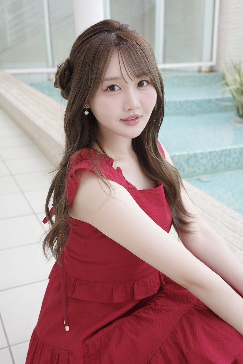 fujisawa_riko's tweet photo. 5thシングル
カップリング楽曲
『夏はジュエリー』 MV公開されました🐚

メンバーと夏にしたかったこと沢山できたの！
ジュエリーのように輝くじゅりいの笑顔✨️🥺
夏が似合いすぎるよ〜！♡

沢山見てくださいね〜 🫧
https://t.co/UbEsTbVTMA

#夏はジュエリー https://t.co/XKsQeIfYDb