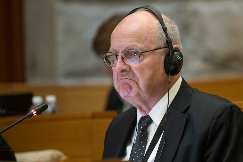 joy_zelda's tweet photo. General Nhlanhla Mkhwanazi told us that Paul O'Sullivan controls IDAC, IPID, NPA and SAPS

His not even South African but busy investigating South Africans like Ms Mokwele, Dumisani Khumalo and Fanie Masemola,This guy must be Stopped 
#MadlangaCommission https://t.co/Ps2g4PCHKC