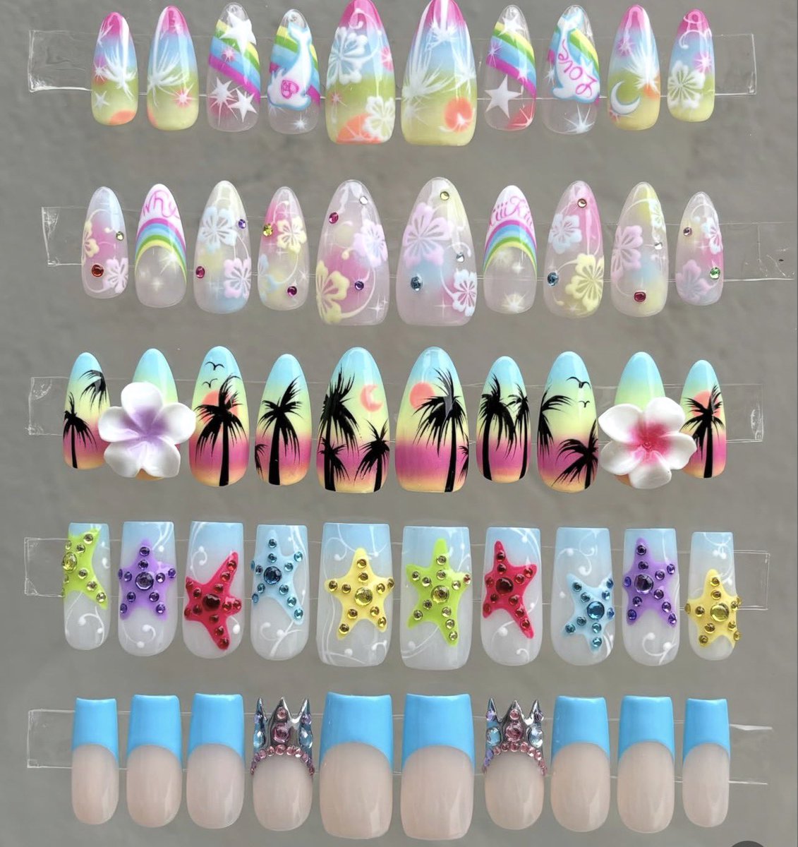 mungnyangg's tweet photo. did someone say nails 💅 https://t.co/dklCK7k3zH