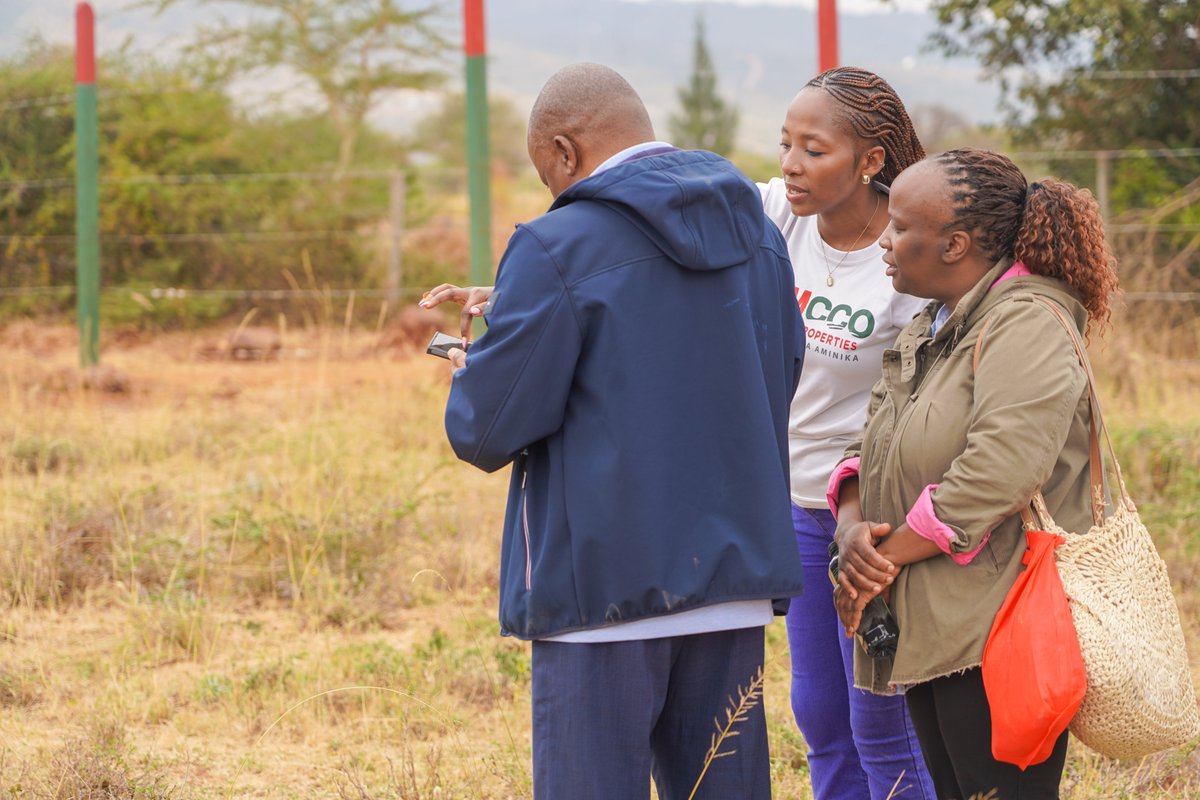 AmccoProperties's tweet photo. Taking our clients step by step through their future land investment at Ngong Breeze 2 today

#AMCCOProperties #NgongBreeze2 #LandInvestors #RealEstateKenya  #launching https://t.co/qbWggfo3Is