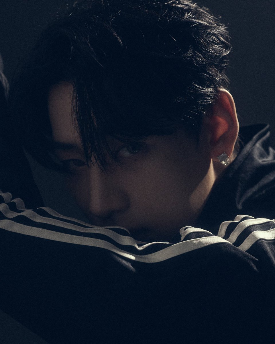 i3e_my's tweet photo. Welcome BamBam to Adidasthailand family 🎉 ปังมากกกก หล่อมากกก สุดคลู!! เริ่ดๆๆๆ กีสสส #AdidasxBamBam https://t.co/1TeICopGkA