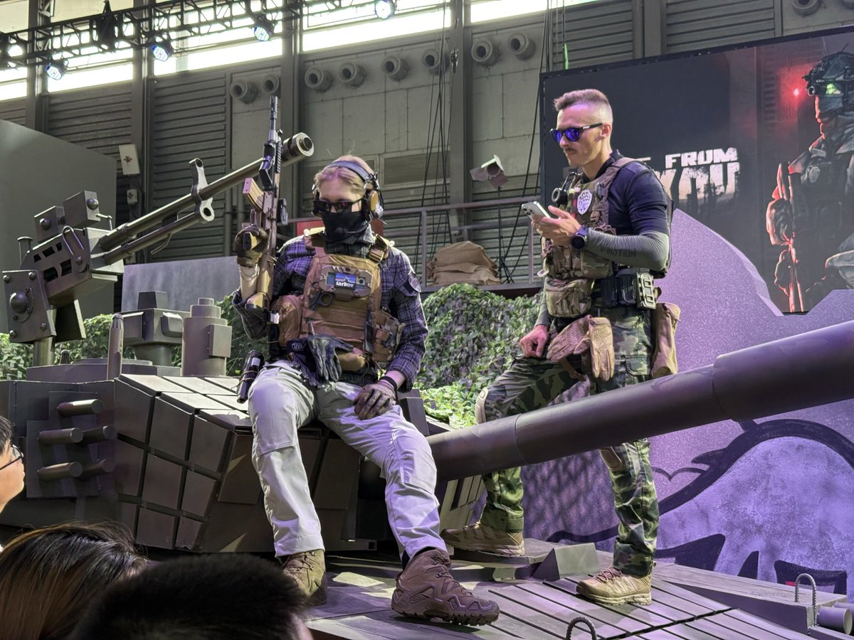 Steve070518's tweet photo. 第一天，超级盛大
#EscapefromTarkov #EFT #TarkovCJ2026 https://t.co/Xh4GpeqJHn