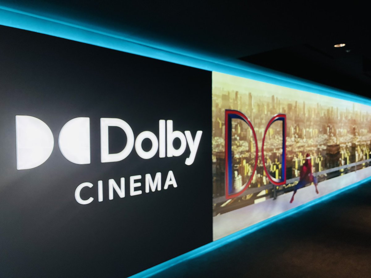 out_rrrsss's tweet photo. DolbyCinema最高だた
帰り道も泣いている https://t.co/4NxtSF1vzh