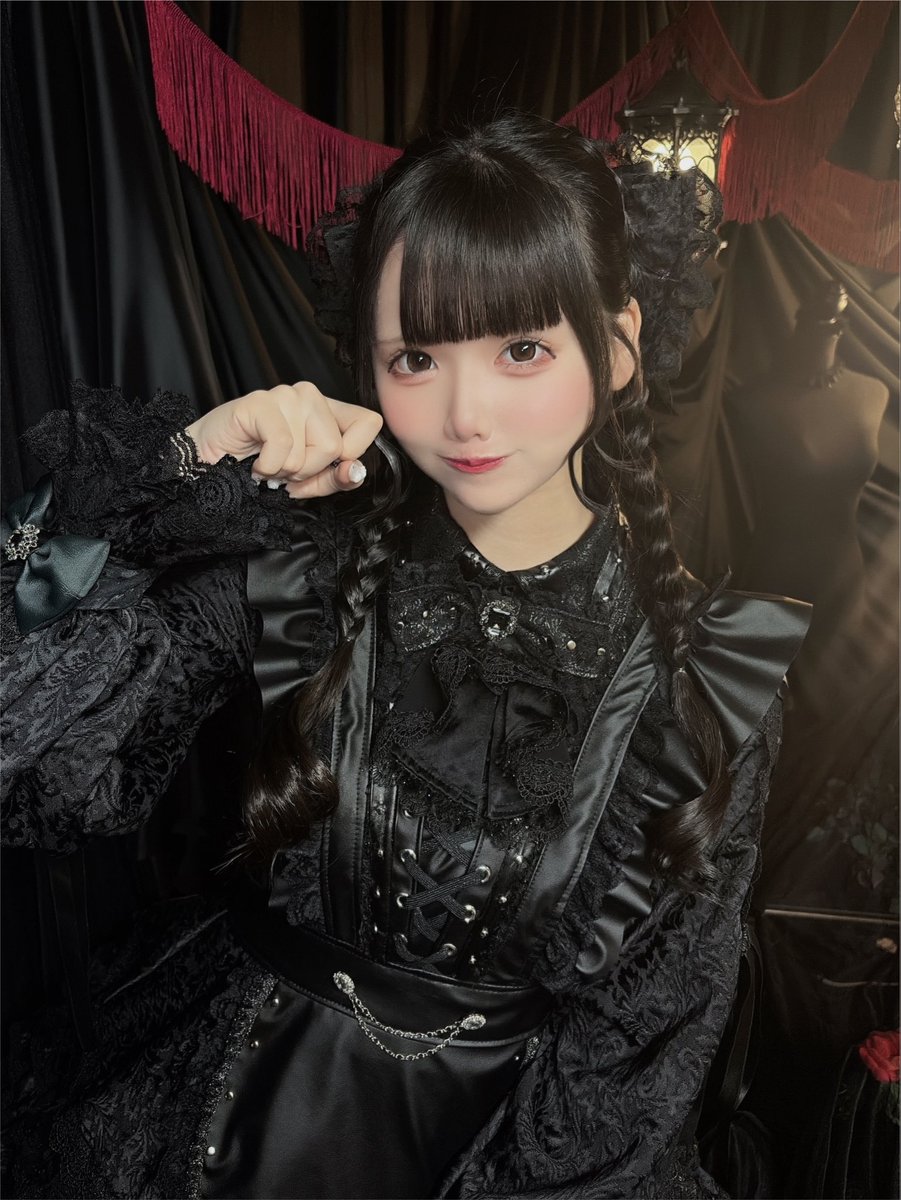 Emachiiii0214's tweet photo. ツアー限定ビジュアル૮⁔.  ̫ .⁔ა🤍 https://t.co/wbs2ayvz9d