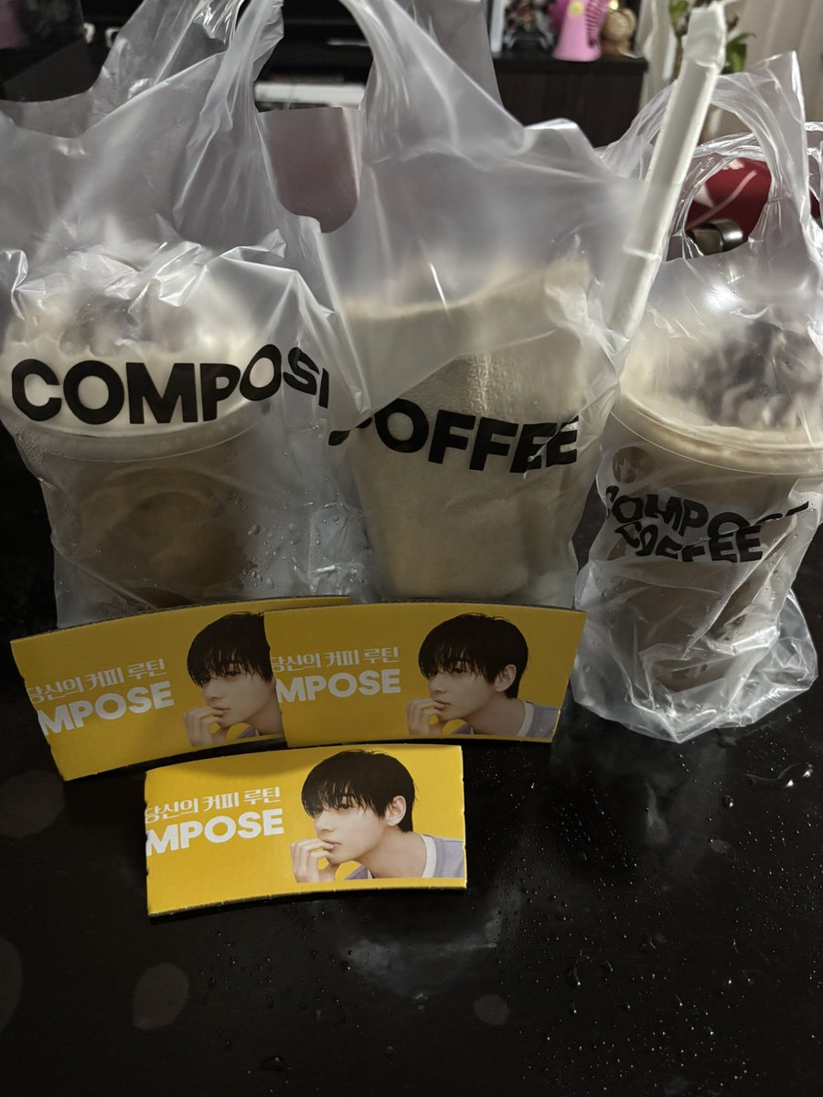ZniwMil's tweet photo. So glad to be able to be part of this Veautiful day 💜💜💜

#ComposeCoffeePH
V FOR COMPOSE COFFEE
COMPOSE COFFEE MODEL V
#TaehyungxComposeCoffee
#VxComposeCoffee https://t.co/CbxQtmAf7y