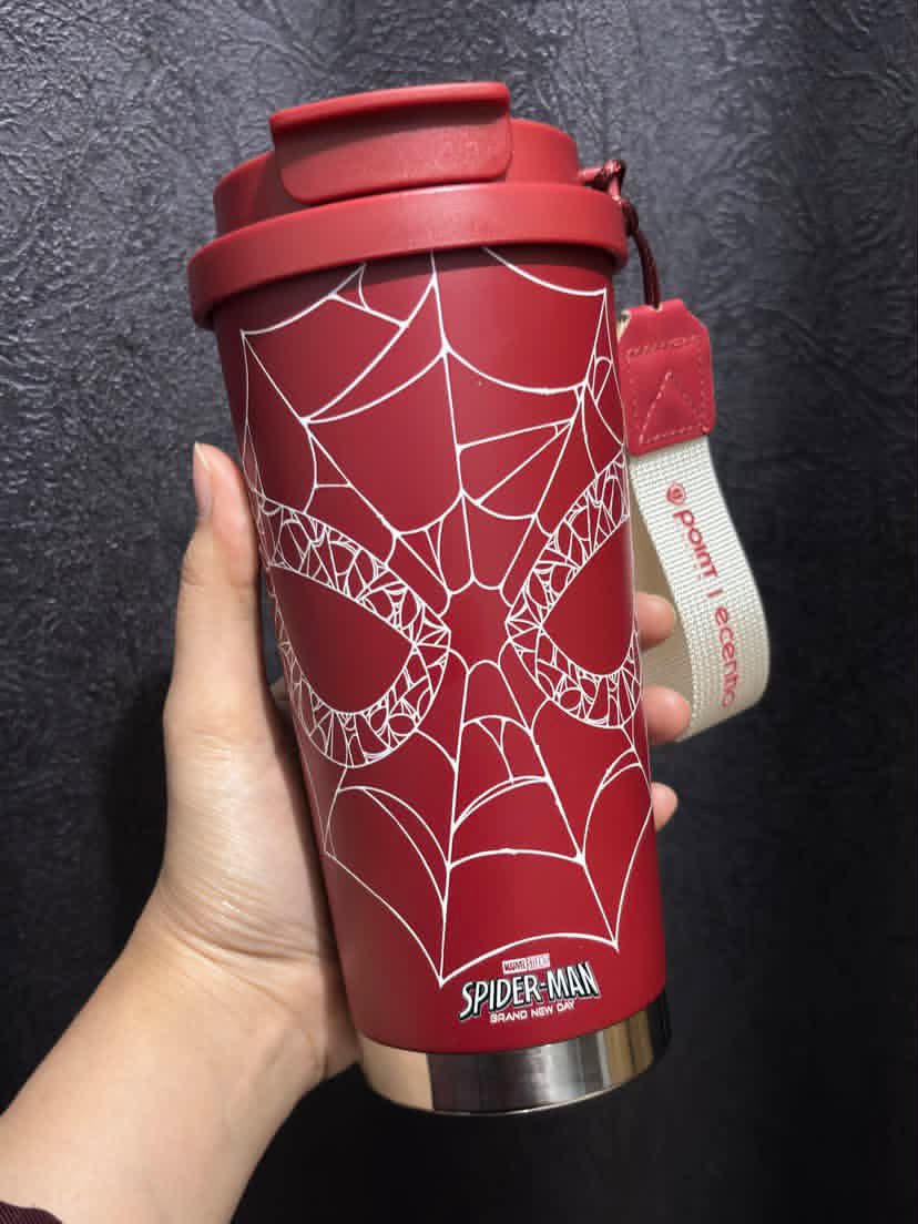 gaeulilie's tweet photo. TOLONGGGG INI MAH PERANGKAPP 😭🕸️

tumblr spider-man point kok bisa sekeren ini sihh???? yang bukan marvel stan aja bisa auto naksirrr 😮‍💨 https://t.co/9YgqbnoNVp