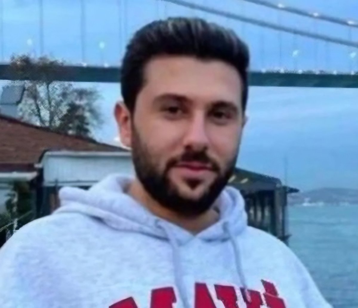 AnnoyedAndMoody's tweet photo. Eros'a tam 6 dakika boyunca ayakkabısıyla ezerek işkence eden şerefiz katil İbrahim Keloğlan seni de unutmadık. https://t.co/GeC1RUDxKG