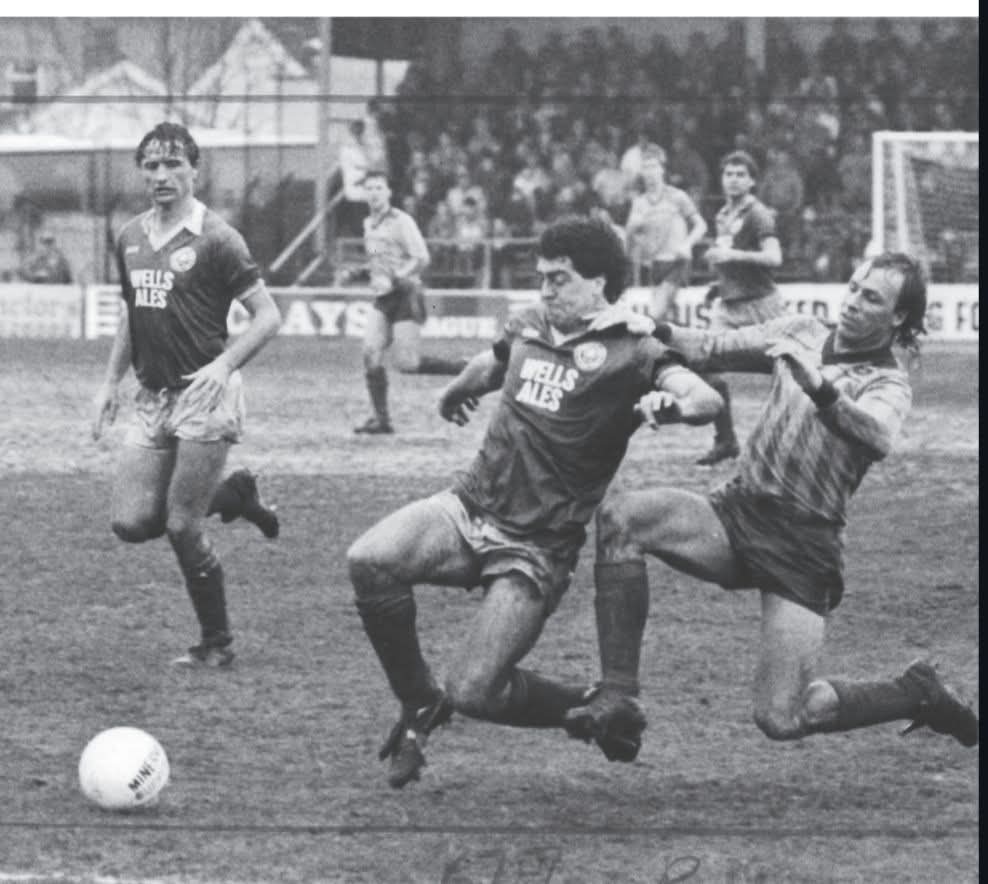 AftertheJawsofV's tweet photo. Happy birthday to former Gulls' striker @davecaldwell31 whose story features in @AftertheJawsofV https://t.co/lkDzOGyh02 #tufc https://t.co/HywoUarM4r
