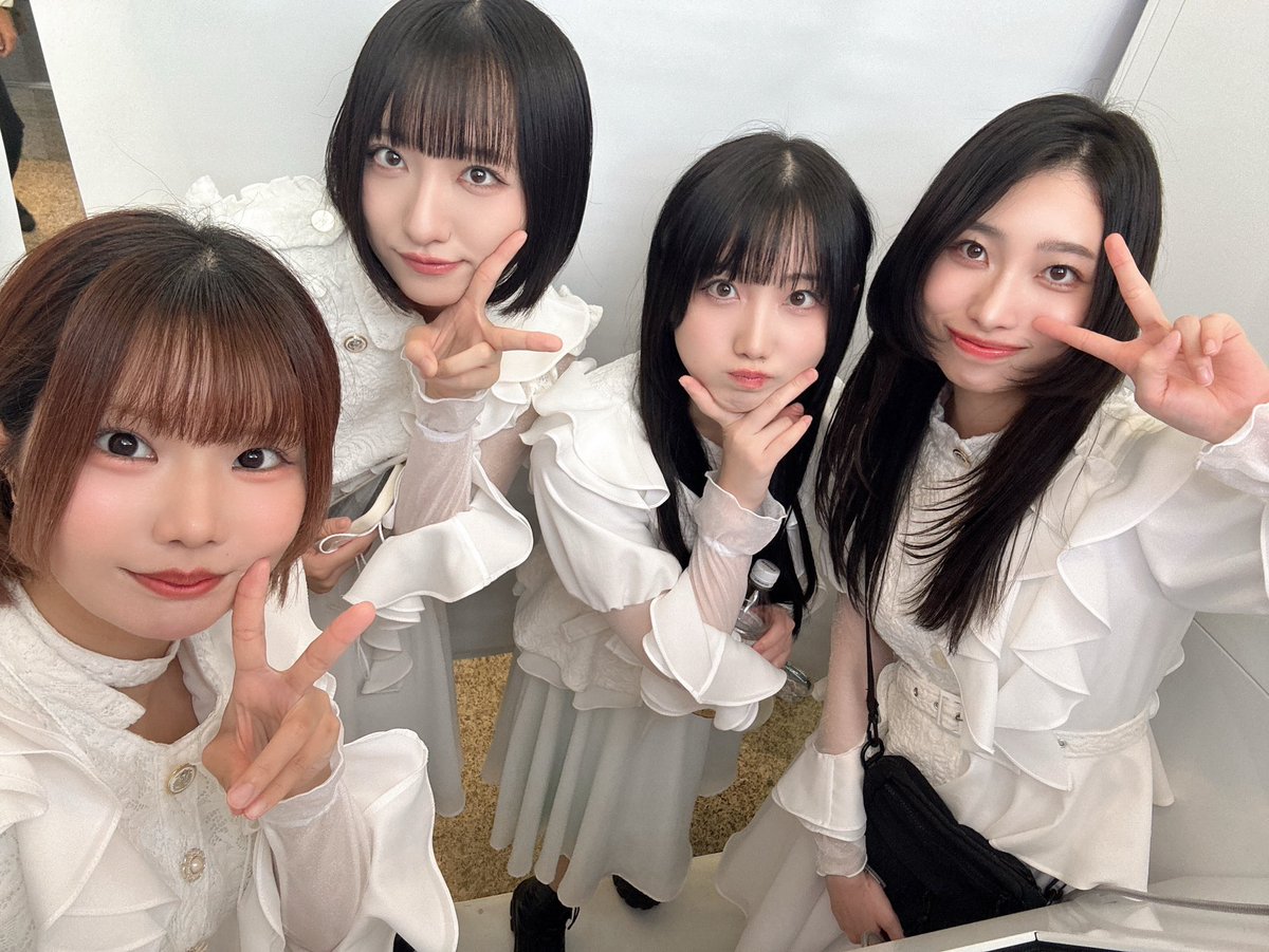 momoko_nuance's tweet photo. 私たちがいつもがんばってるからTIFに出れたし、いつもヌュアンスを見てくれるみんなのおかげでTIFに出れた！ありがとう！初めてのTIFちょー楽しかった！最高の夏😸🫶🏻

#超最高NUANCE https://t.co/gV8dhzBdTL