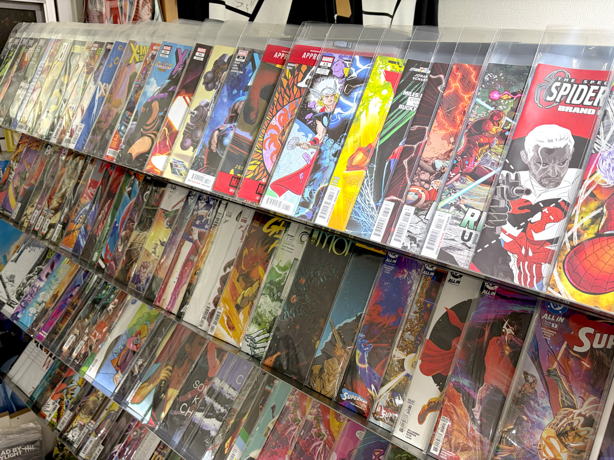ヴァースコミックス tweet media