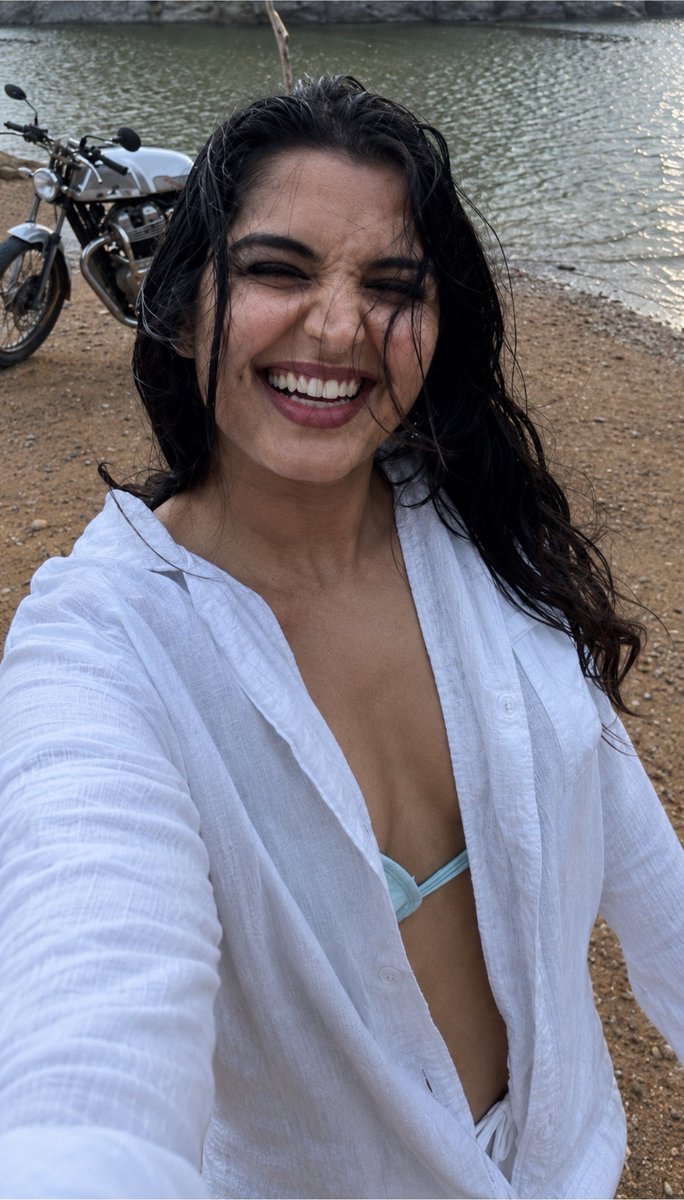 Rothamanishi tweet media