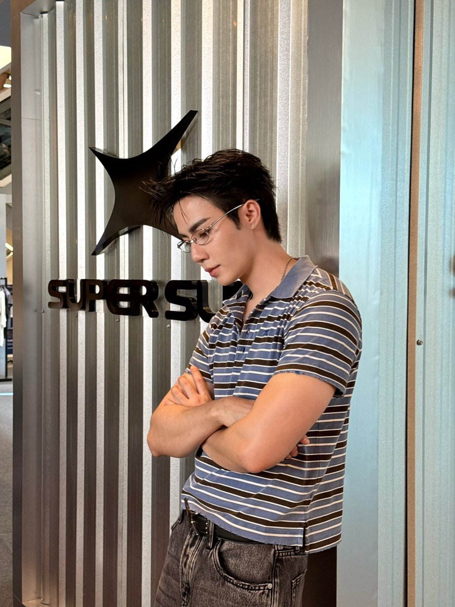 ZeePruk_OFC's tweet photo. [ IG : review_tachhh ]

💙✨

SUPER SUN POP UP AT SIAMCENTER
#ZeePrukSuperSunxSiamCenter

@ssupersun 
#SUPERSUN

🌊 @zee_pruk ☀️
#ZeePruk #Zunshine https://t.co/WYKJtBE09R