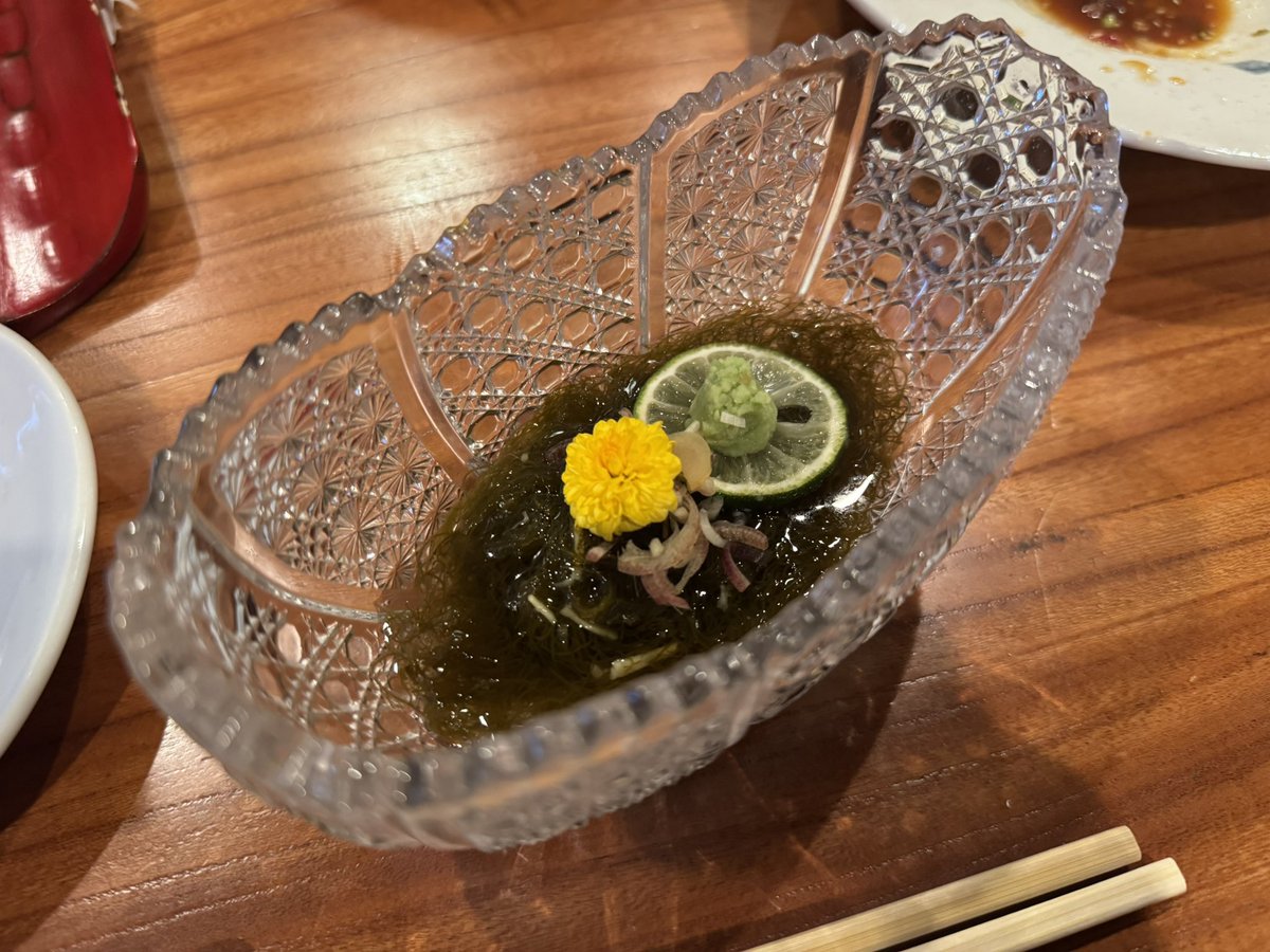 Tsubamoe07's tweet photo. 明日に向けて食で調整笑
うなぎと
いつも食べるもずく酢（上位）

これで乗り切るよ😂

#杉本萌 https://t.co/I7ypfruPfH