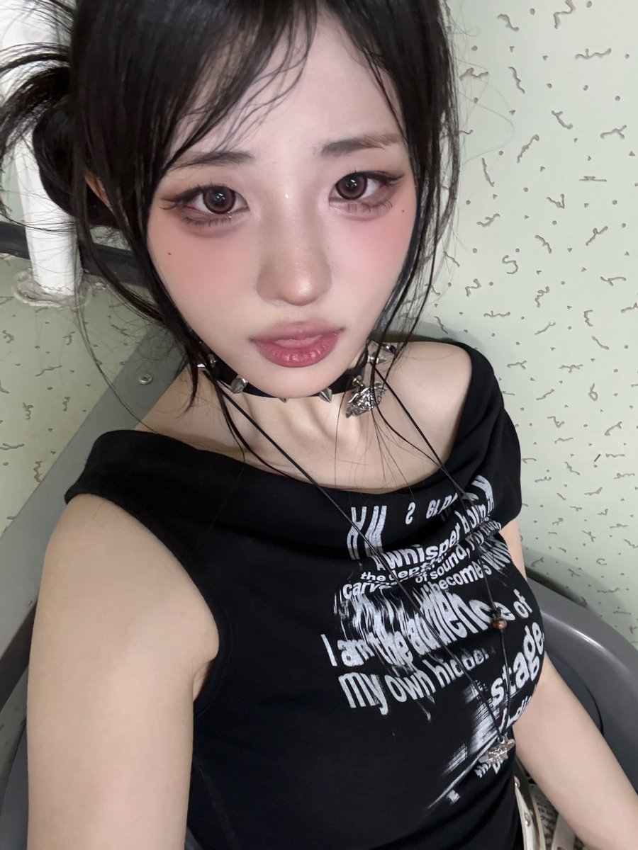hina - Search / X