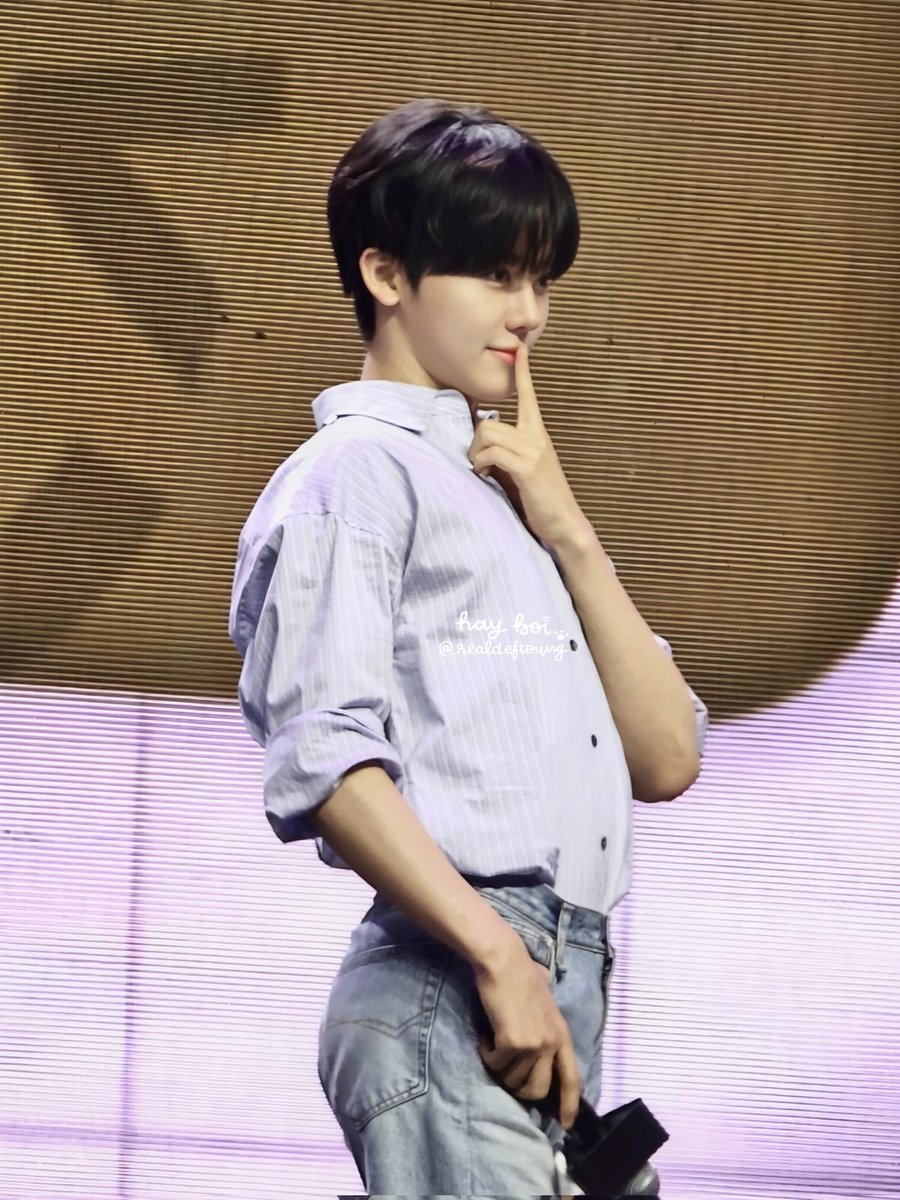 pinkkinjm's tweet photo. i call this: jaemin unnie :3 https://t.co/oojpqWR3Yi