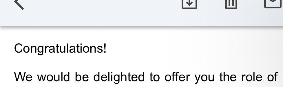 LUTTI_x's tweet photo. OMG OMG OMG I GOT THE JOB!!!!!!!!!! https://t.co/PeuKQXq0uK