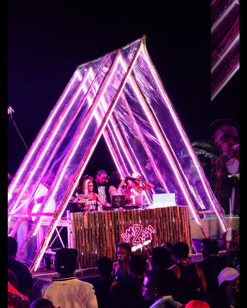 klikhq's tweet photo. We combined bamboo stems 🎋 with purple glow lights 🟣 to bring this unique stage design to life at @pm2am_’s Hot Body Summer! 

Full creative production house for PM2AM!  Custom stage architecture, sound, and lighting production. https://t.co/uClUorpwYG