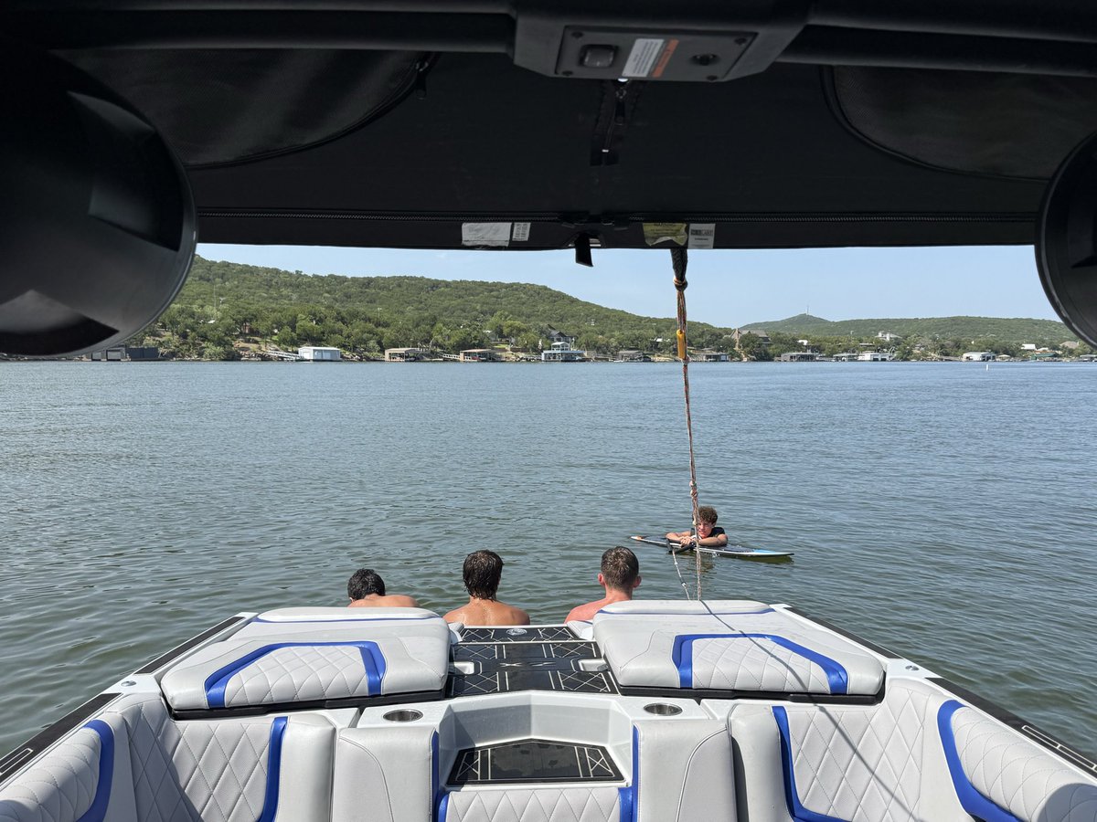 GraysonLwood's tweet photo. Took some friends to the lake and taught them how to surf.  Great time.
#StudentAthlete #grateful #classof2029 https://t.co/DKVMe2mQaY