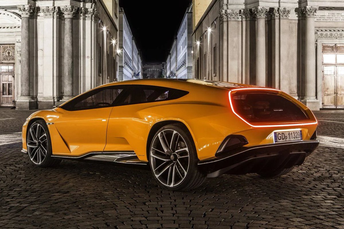 ObscureSupercar's tweet photo. 🇮🇹 Italdesign GTZero
2016 • 3 electric motors • 483bhp • 155mph
📸 Italdesign
#osotd #supercars #italdesign #shootingbrake https://t.co/GVipWI6zol
