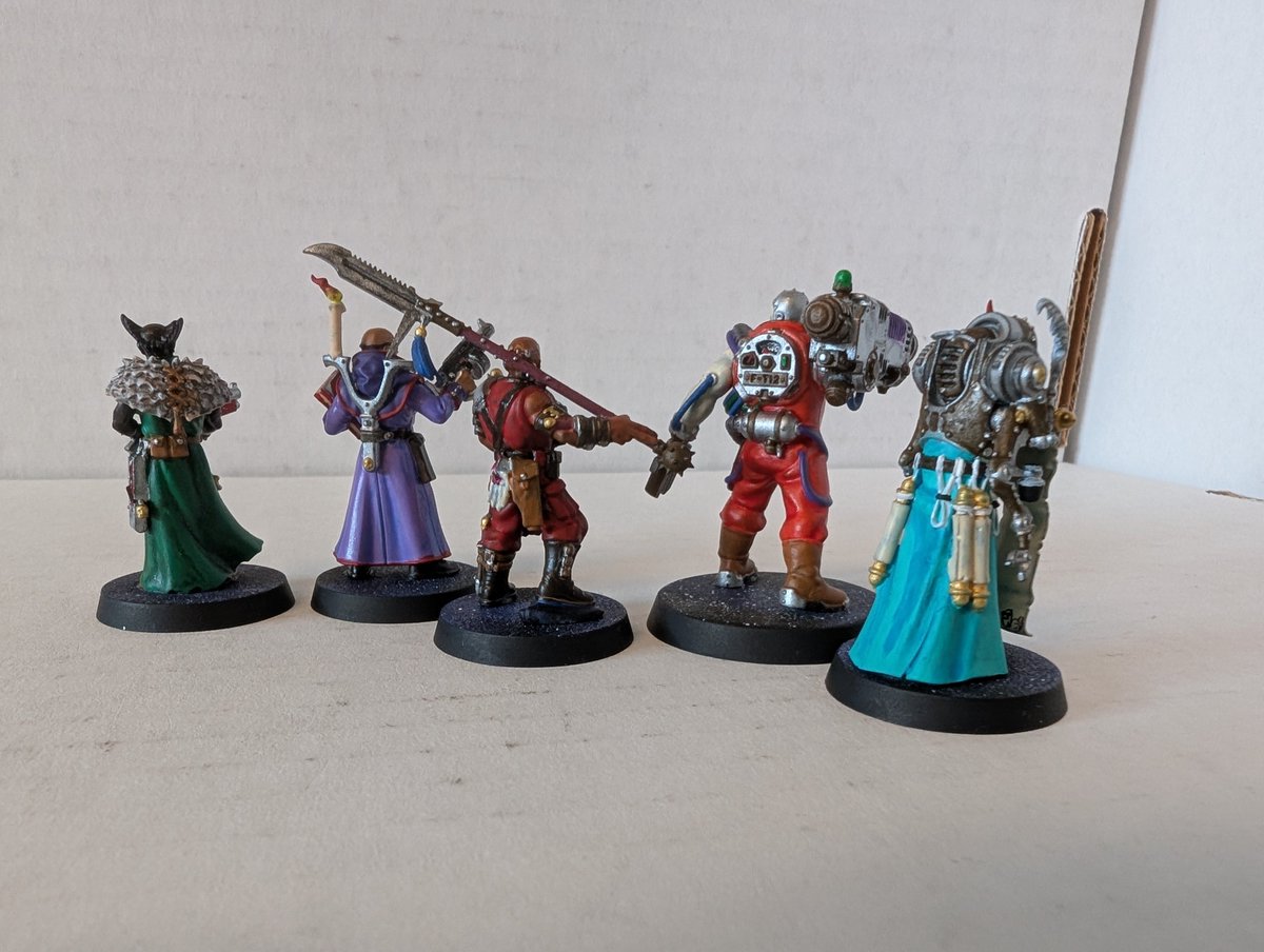 psychos101's tweet photo. Starting to paint some Imperial Agents.  I could not decide what the general colorscheme should be so I decided they all come from different planets.

#Warhammer40k https://t.co/uIccsoRZwo