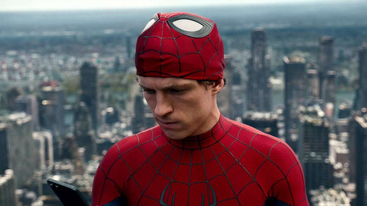 Sksj002's tweet photo. Marvel Already Told Us Where Spider-Man Goes Next in 'SPIDER-MAN BRAND NEW DAY' Post credit scene 

Everyone thinks the Spidey tracker detecting Spider-Man in space means Miles, Tobey, Andrew, or an Incursion.

But it's actually setting up Avengers: Doomsday.

Marvel has been using post-credit scenes to tease the next Avengers movie. Fantastic Four teased Doctor Doom. Thunderbolts teased the Fantastic Four arriving on Earth-616.

Throughout Brand New Day, Yelena keeps telling Peter he only handles the small missions.

After the movie, she finally recruits him for the big mission

The tracker doesn't lose Spider-Man because of another Spider-Man. It finds him in space because Peter has already left Earth with the Avengers to fight the Incursions across the Multiverse.