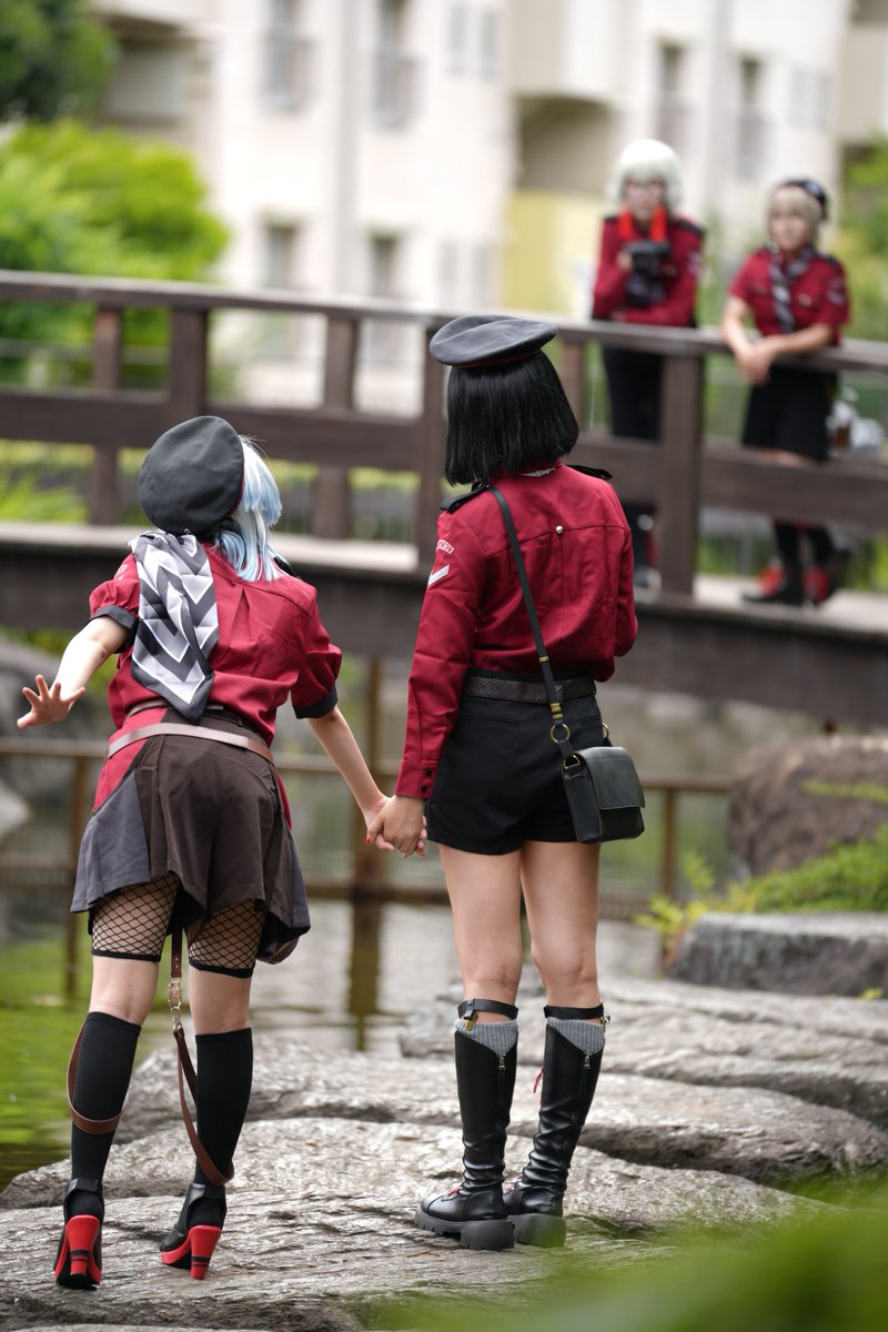 Komeko2_'s tweet photo. Cos.
          いってきます
                                    いってらっしゃい
 #正宗の暇 https://t.co/ne1JwxXyLM