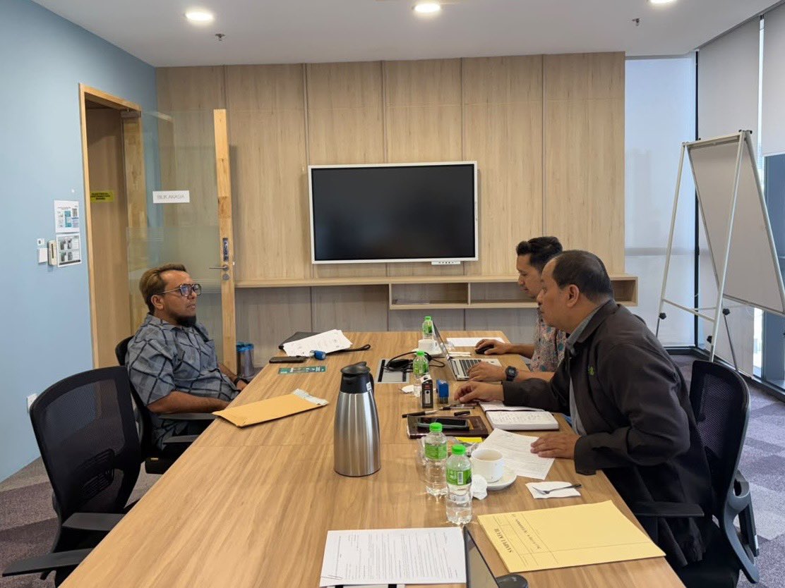 CLAB_Malaysia's tweet photo. 31 Julai 2026 - Sesi Pengisytiharan Pekerja Binaan Asing oleh para kontraktor bagi tujuan pendaftaran Sijil Kompetensi dan Kemahiran Pembinaan bersama CIDB. CLAB turut terlibat dalam sesi ini sebagai agen pelaksana bagi program akreditasi.
#CIDB #CLAB #Akreditasi https://t.co/5YDiiIrMlP