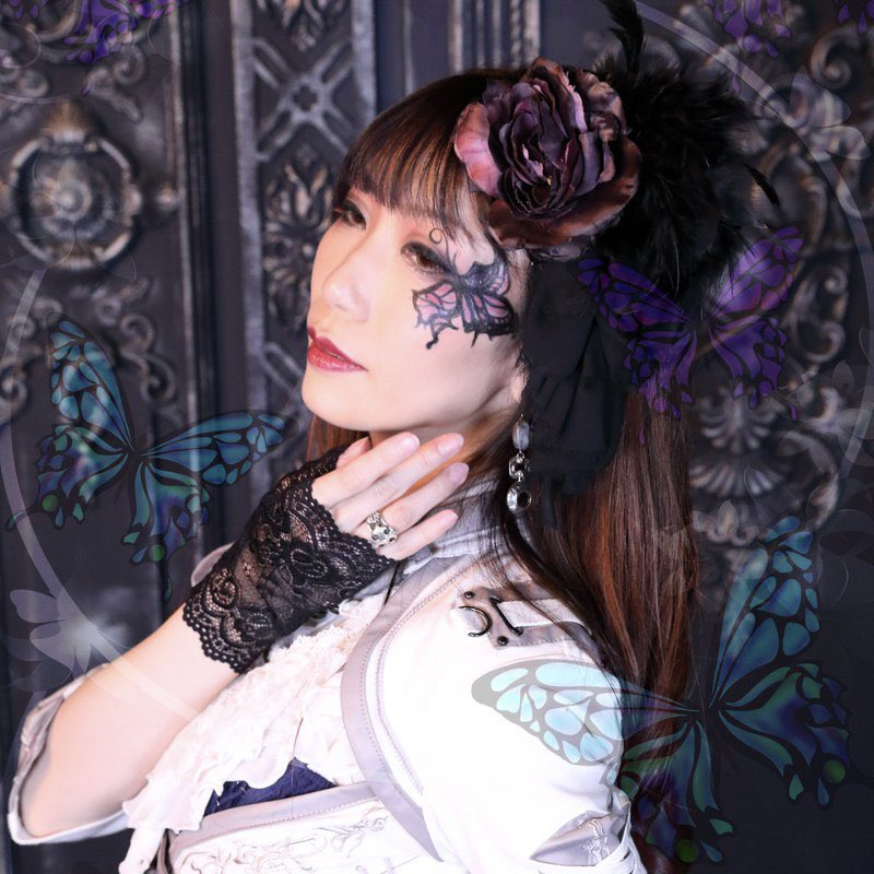 halalia_02's tweet photo. 【#拡散希望】
陽音アリアの本アカウント（@ravroa_hal ）が、第三者に乗っ取られ、ログインができない状態です。
避難用にサブアカウントを作成しましたので、恐れ入りますがこちらのアカウントをフォローいただきますようよろしくお願い致します。
#陽音アリア
#朔樂座 https://t.co/fGqyQnKEv8