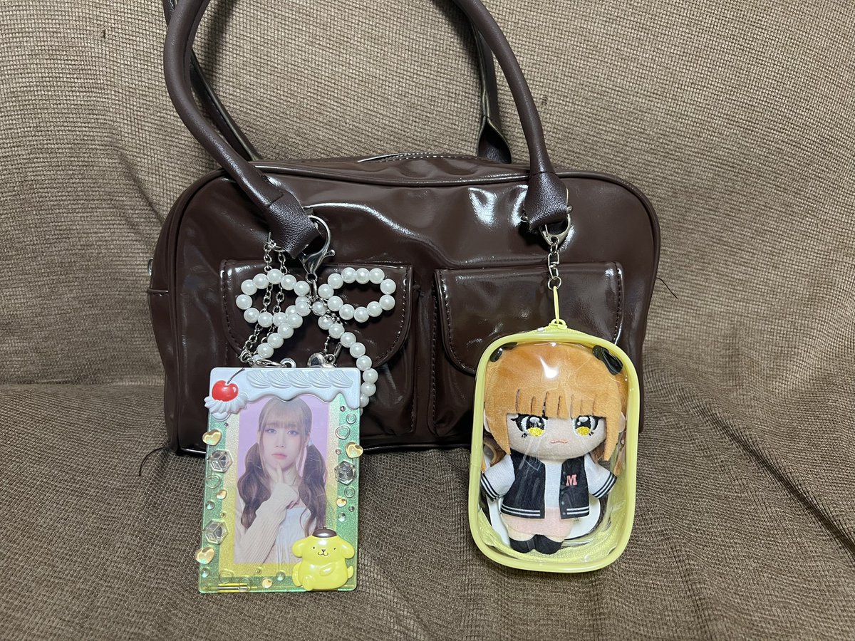 makitty_1031's tweet photo. これで行く！！
私の数少ないグッズたちでアピール😄 https://t.co/SRm3IIMvlR