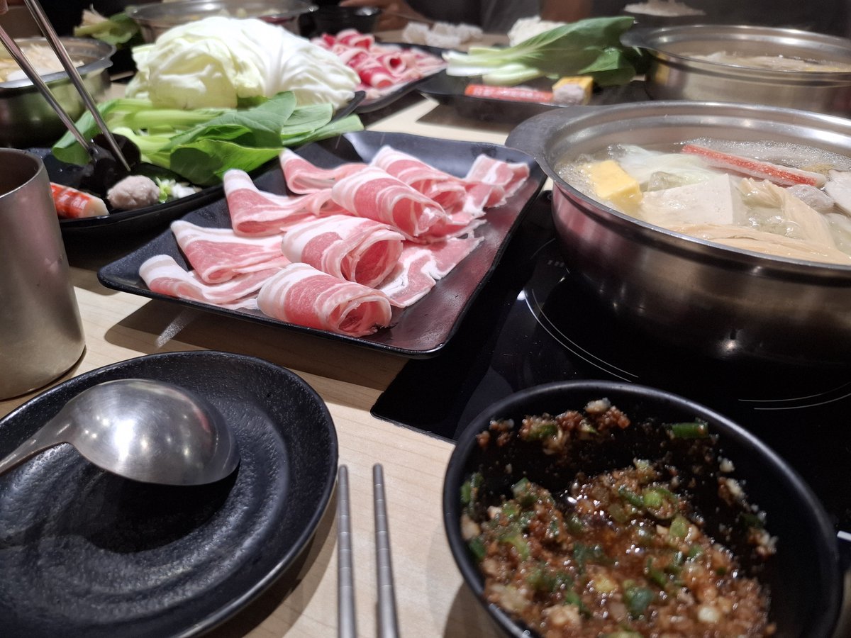 icelinfurry's tweet photo. 對了今天是我生日 https://t.co/rRTXLpF1Xb
