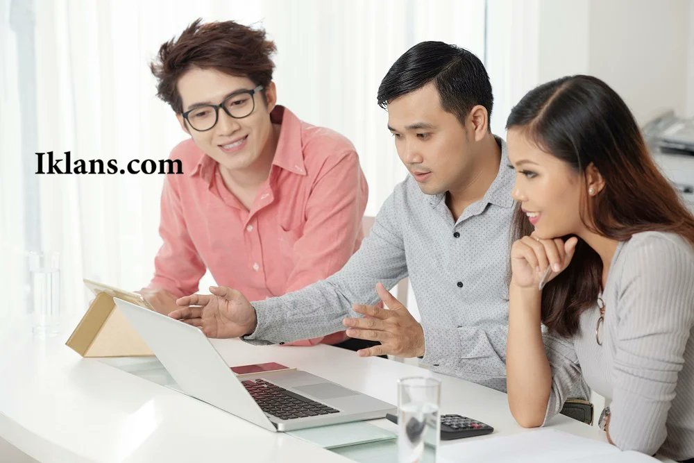 iklanscom's tweet photo. #Iklans – Mengenal #Konsep #Reach, #Frequency, dan #Effective Frequency dalam #Periklanan
Dalam dunia #periklanan, #keberhasilan sebuah #kampanye tidak hanya ditentukan oleh seberapa menarik #desain #iklan
Lanjut baca di: https://t.co/RNW4hiWxzu https://t.co/4LgLDbBJvO
