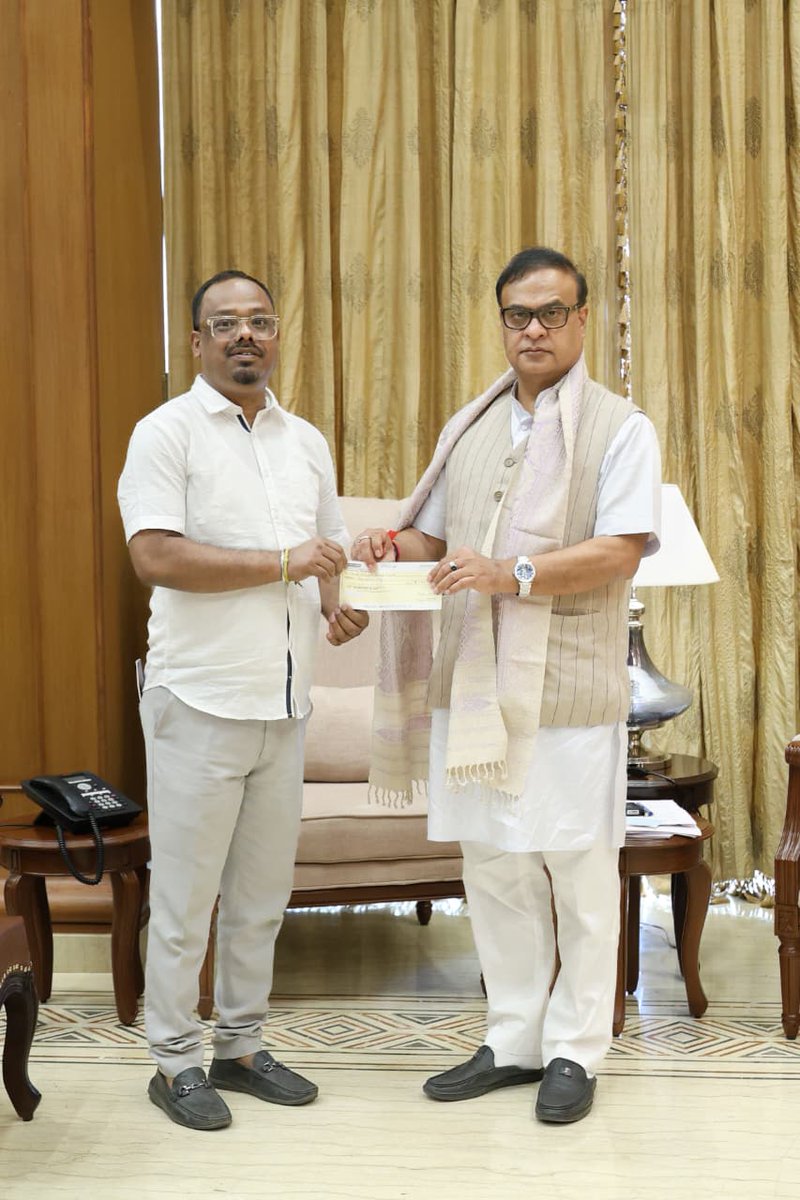 CMOfficeAssam's tweet photo. Chief Minister's Relief Fund continues to receive contributions in support of flood-affected families :

✅Abdul Kuddus : ₹20 lakh
✅ Shri Kishore Das : ₹1 lakh
✅ Dr Paulam Chand : ₹1 lakh
✅ Shri Bijit Gwra Narzary (Deputy Chief, BTC) : ₹1 lakh
✅Shri R. C. Barman : ₹1 lakh
✅Riddhi Infracon : ₹1 lakh
✅ Shri Abichandra Pathak : ₹21,000

HCM Dr @himantabiswa expressed his gratitude to the contributors for their generous support.